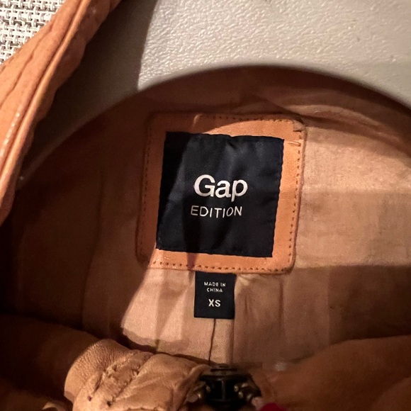 Sold. RARE GAP LEATHER Mod Jacket fully Lined. Gold Women’s Sz XS Buttery Soft. - Picture 2 of 16